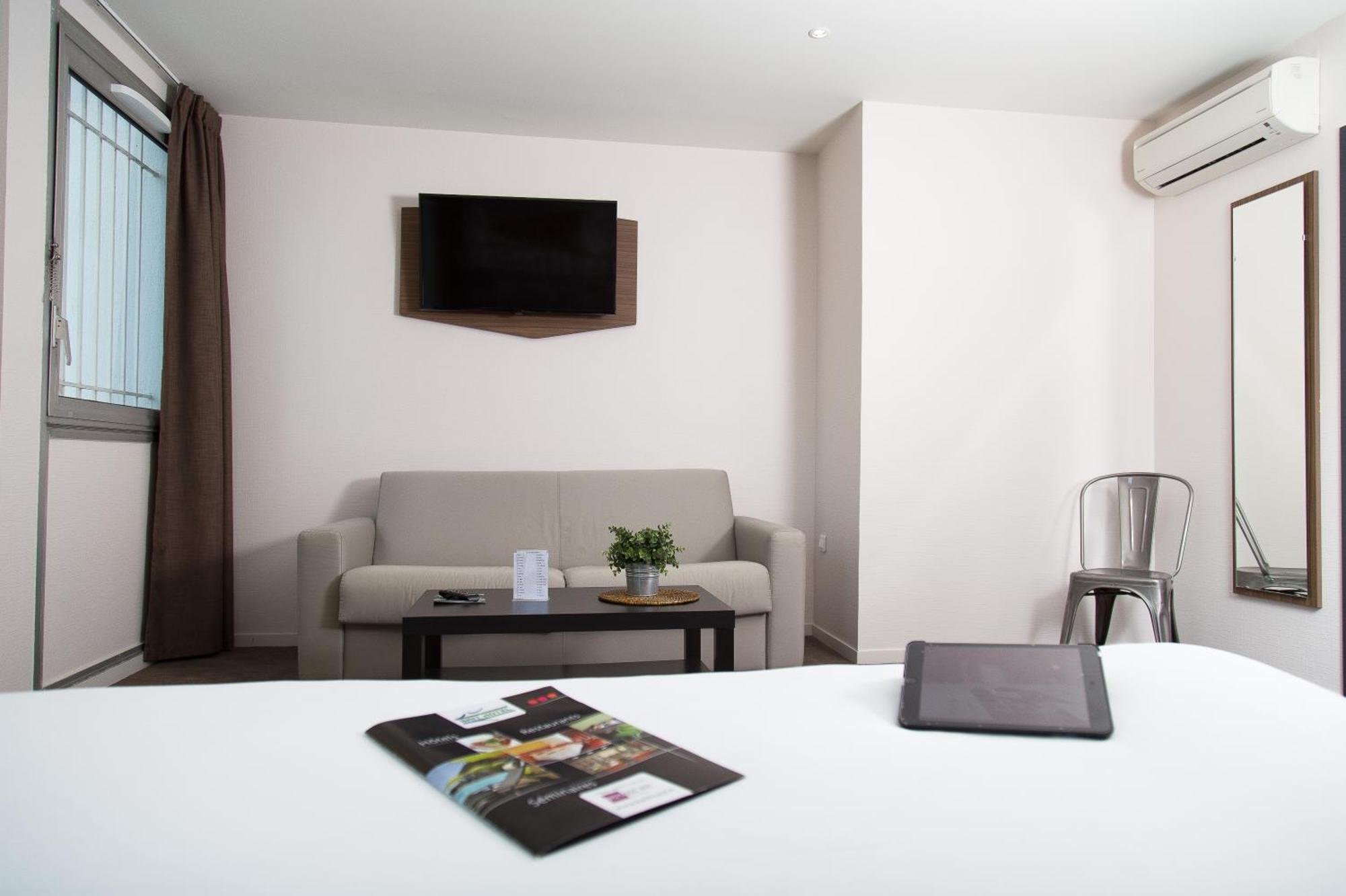 Brit Hotel Toulouse Colomiers - L'Esplanade ภายนอก รูปภาพ