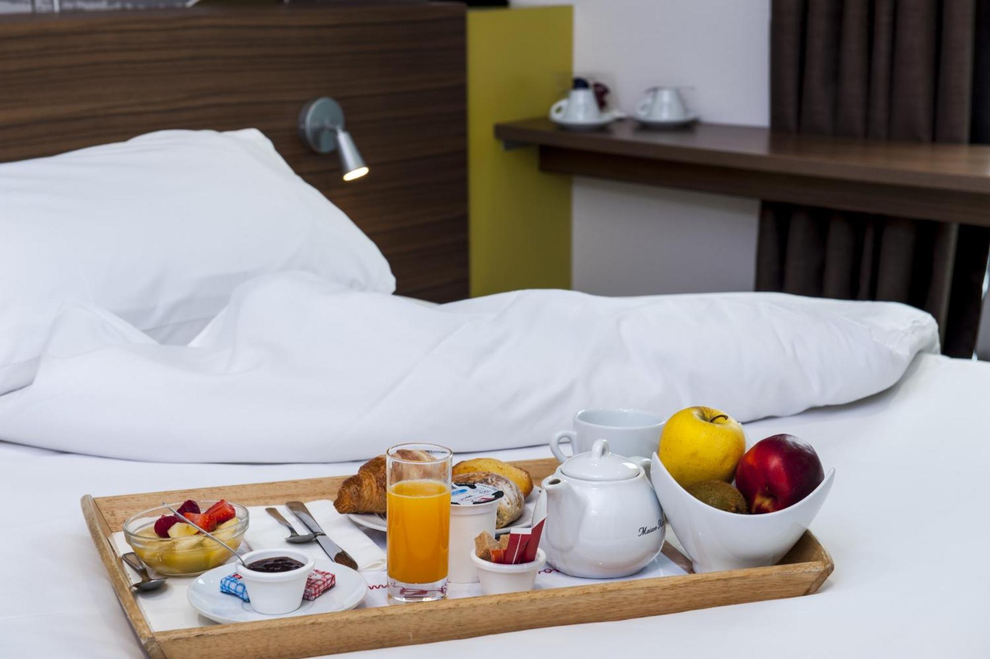 Brit Hotel Toulouse Colomiers - L'Esplanade ภายนอก รูปภาพ