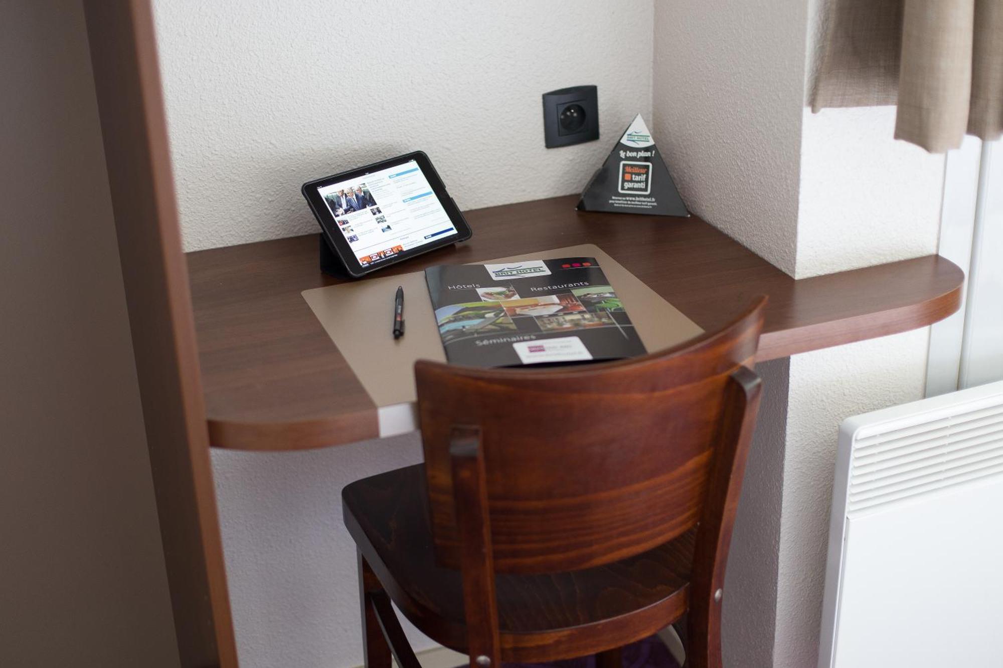 Brit Hotel Toulouse Colomiers - L'Esplanade ภายนอก รูปภาพ